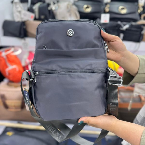 کیف دوشی وارداتی برند جی ال شی کد 2086
