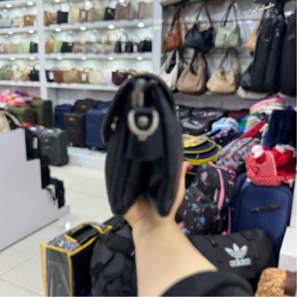 کیف دوشی مدل یسنا