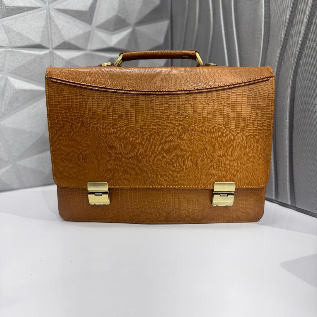 WhatsApp Image 2025-10-27 at 18.48.12(2) کیف چرم کد0015 - Image 1